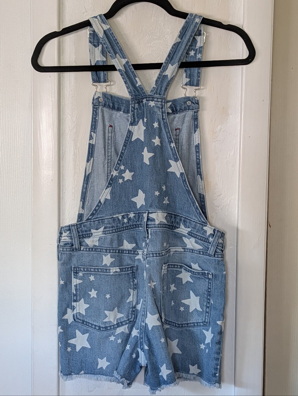 Cat & Jack Light Blue Star Denim Short Overalls - Kids - Picture 4 of 6